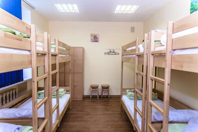 Хостелы BOTANIC GLOBUS HOSTEL Киев-19