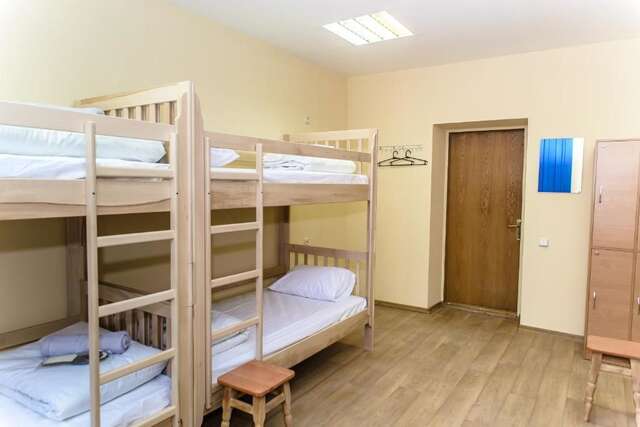 Хостелы BOTANIC GLOBUS HOSTEL Киев-40